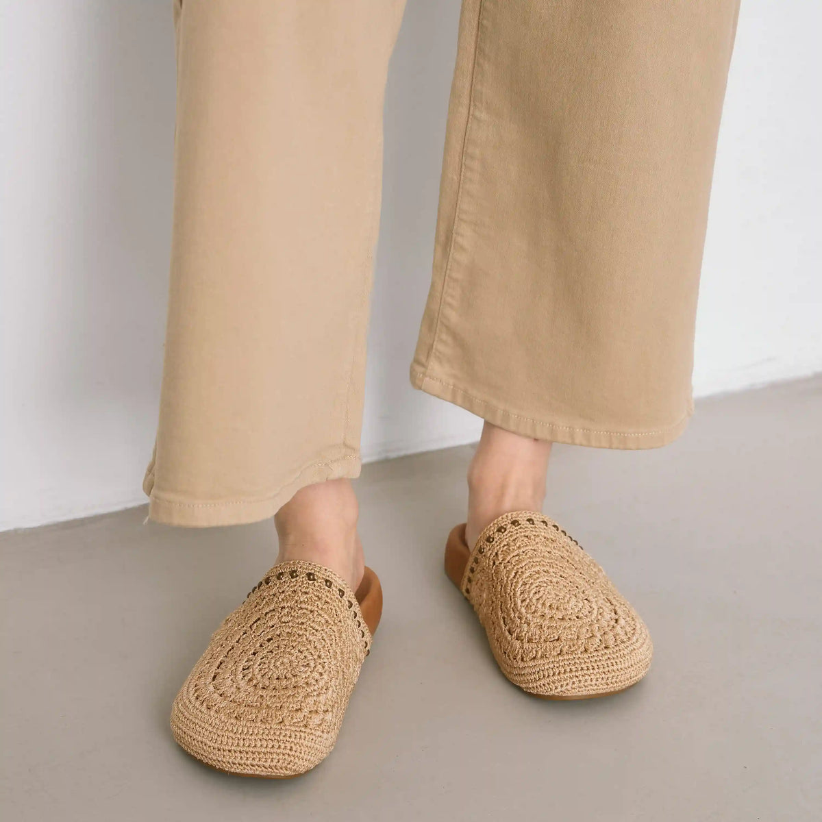 Bolinas Clog - Hand Crochet - Bamboo Medallion