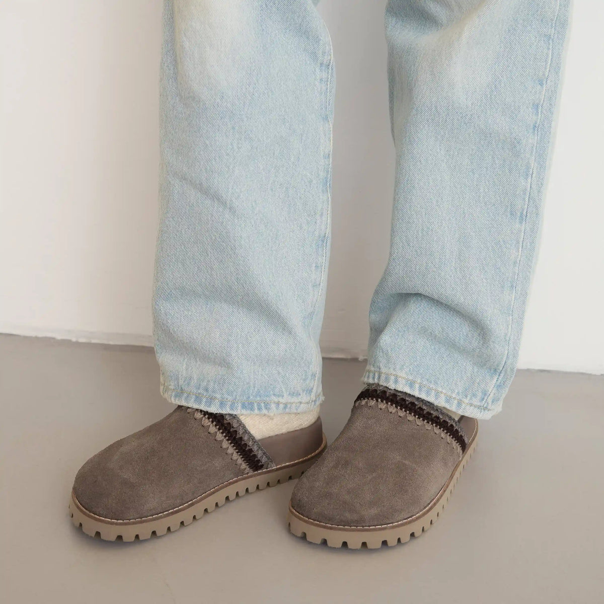 Bolinas Lug Sole Clog - Leather - Mushroom Seminyak