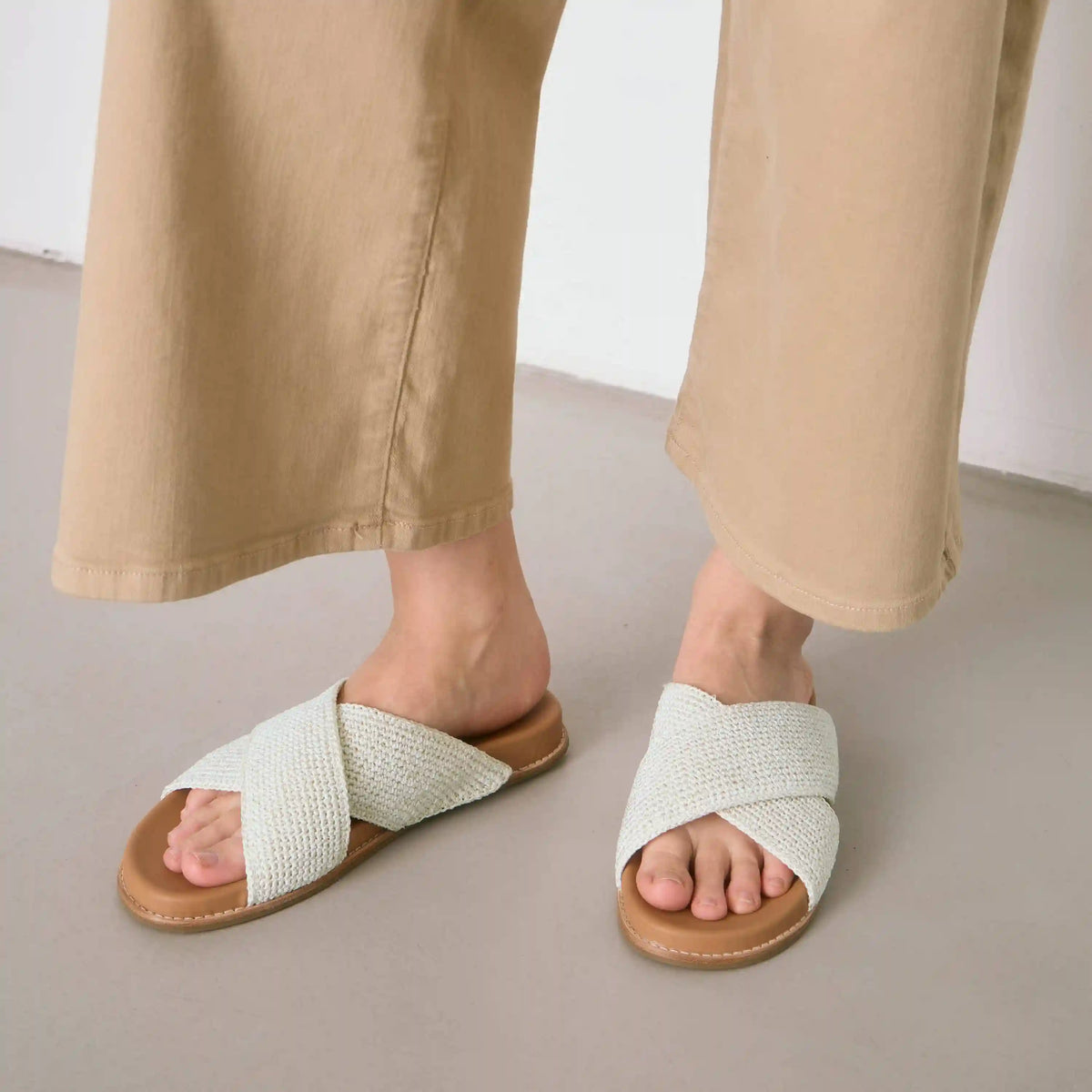 Penelope Sandal - Hand Crochet - Natural