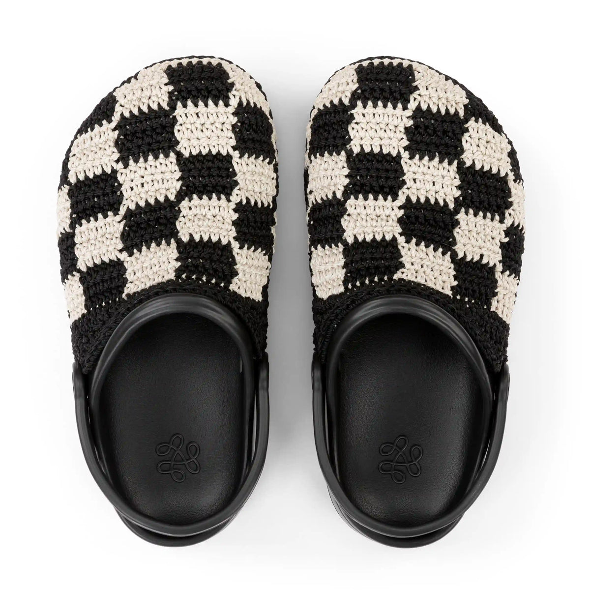Bolo Clog - Hand Crochet - Black Check
