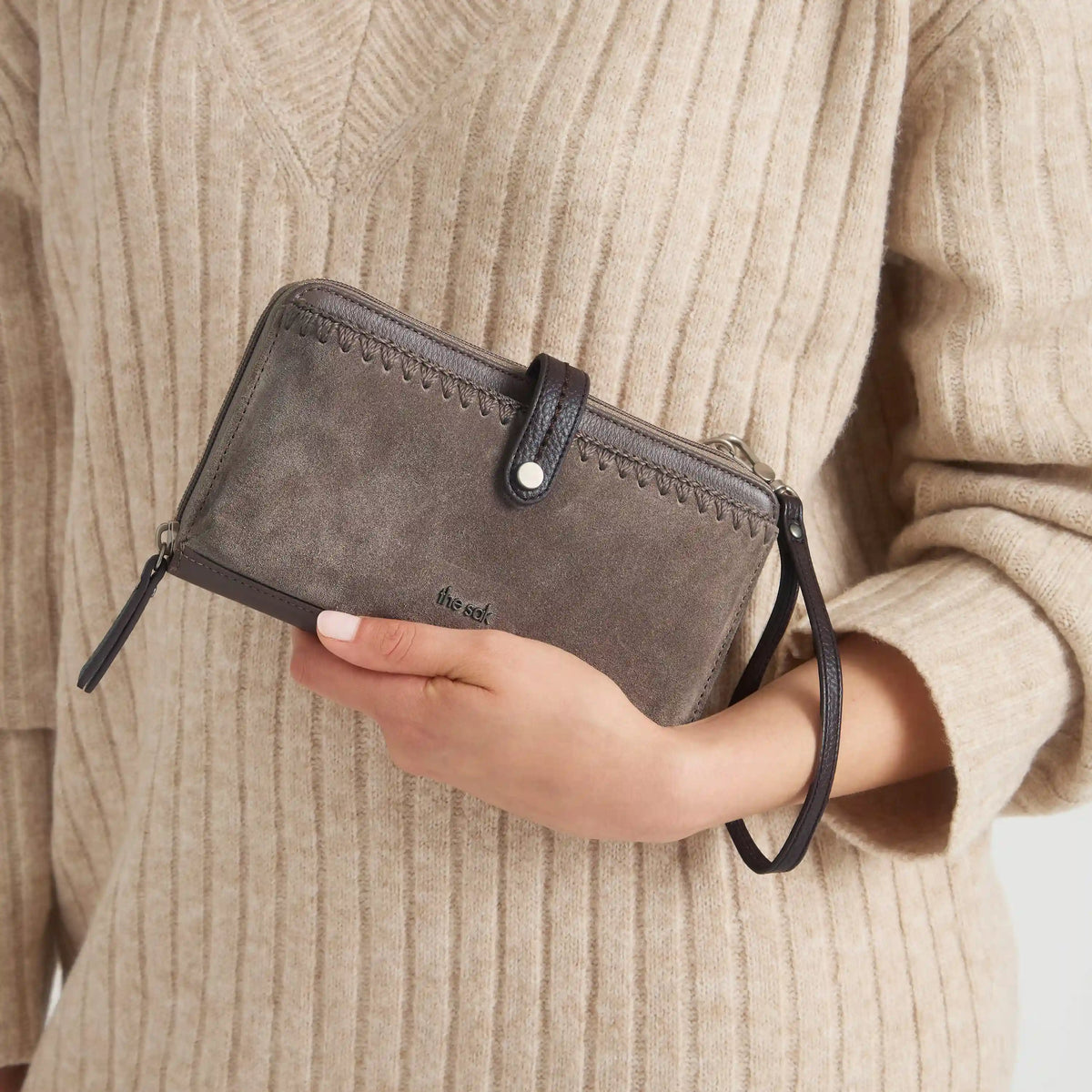 Iris Smartphone Wallet - Leather - Mushroom Suede